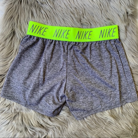 Nike Dri-Fit Trothy (Girls’) Training Shorts - Picture 2 of 4